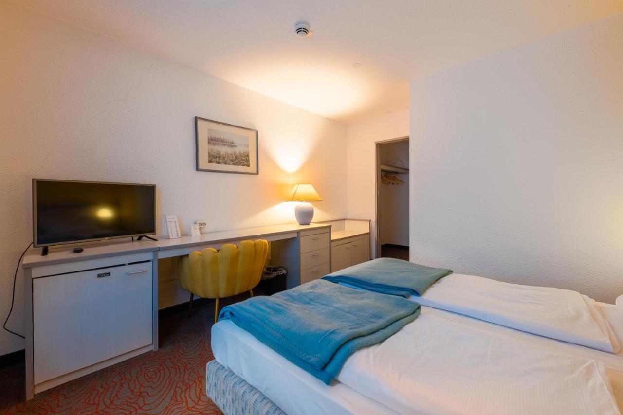 Hessenland Hotel Kassel Innenstadt By Stay Awesome Exterior foto