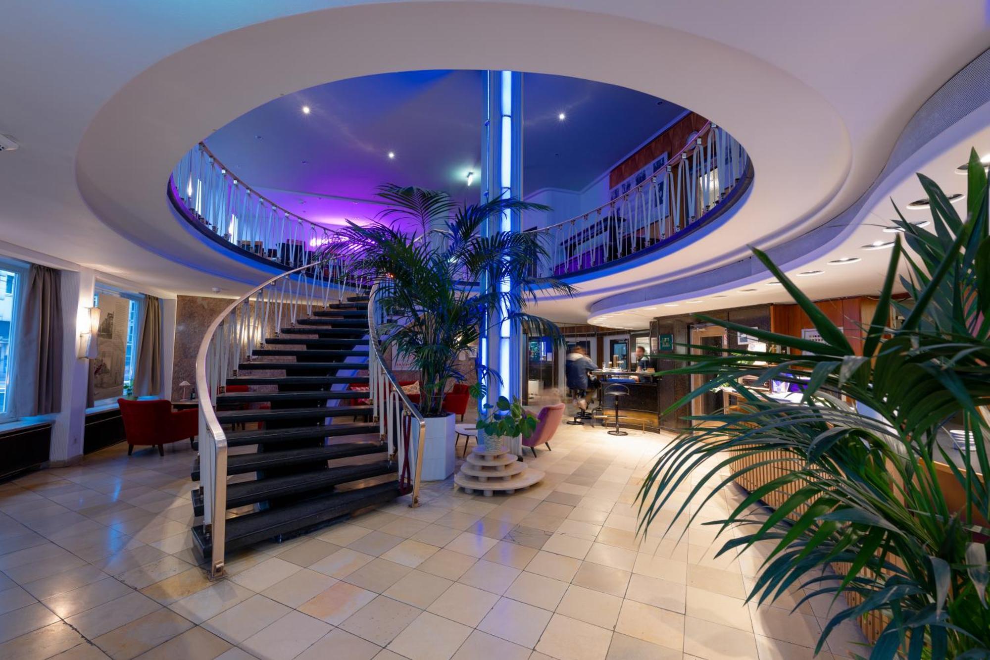 Hessenland Hotel Kassel Innenstadt By Stay Awesome Exterior foto